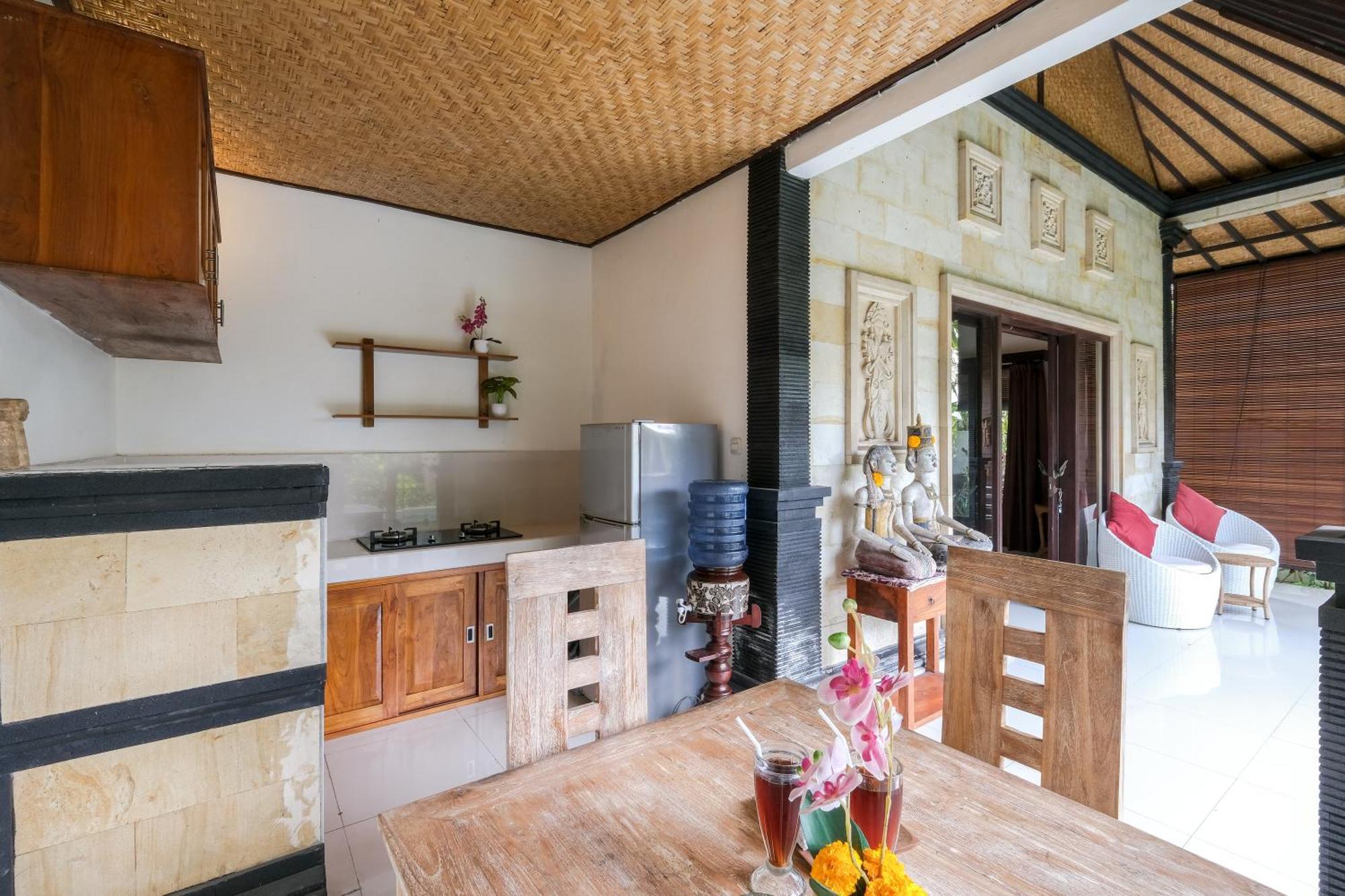 Villa Tirtha Amertha Ubud Exterior photo