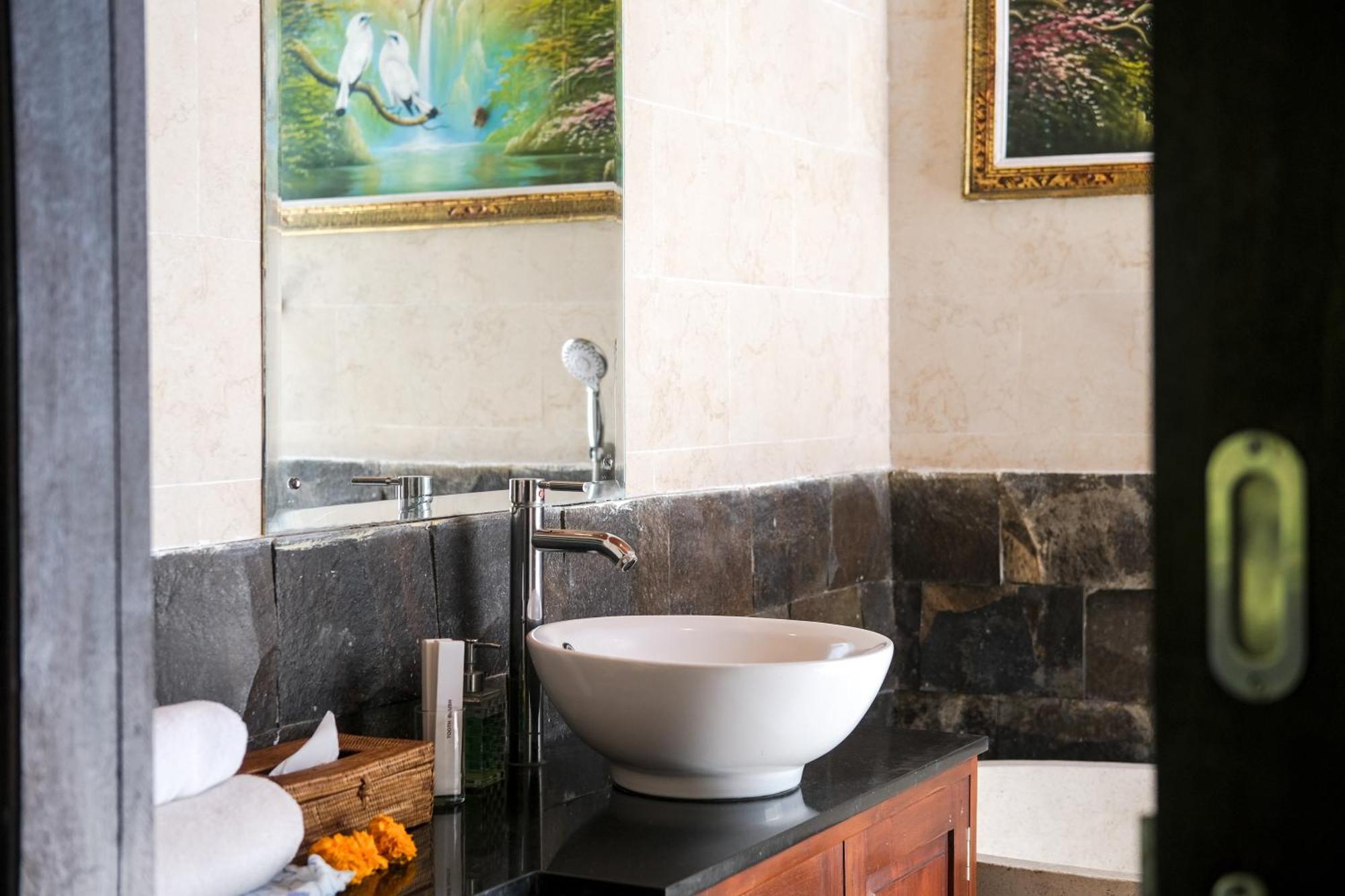 Villa Tirtha Amertha Ubud Exterior photo